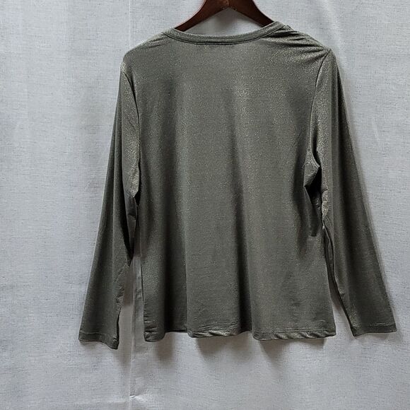 Beautiful Silver Isaac Mizrahi Blouse! - Picture 6 of 6
